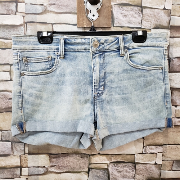 American Eagle Outfitters Pants - American Eagle sz 14 Next Level Stretch shorts